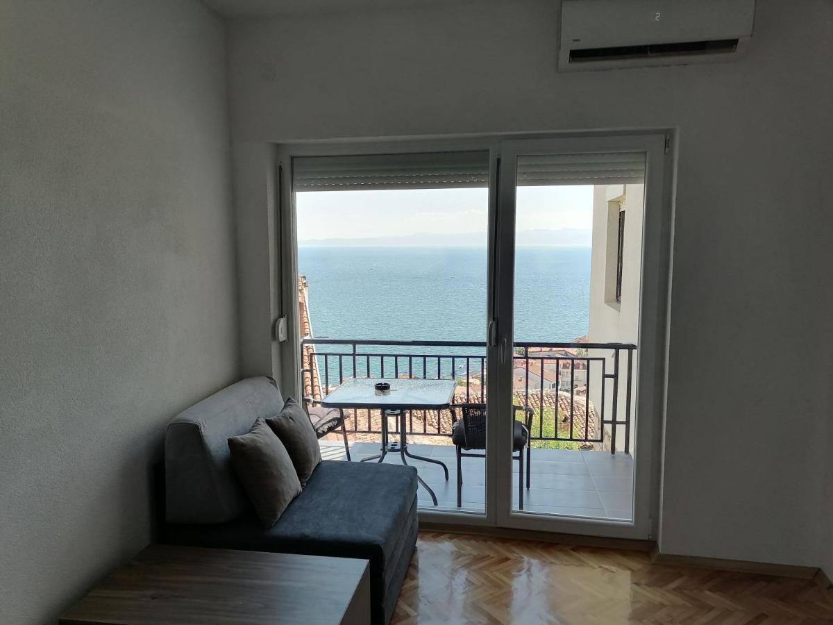 Grey Apartment Οχρίδα Εξωτερικό φωτογραφία